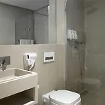 Lsa Baixa Chiado By Numa リスボン